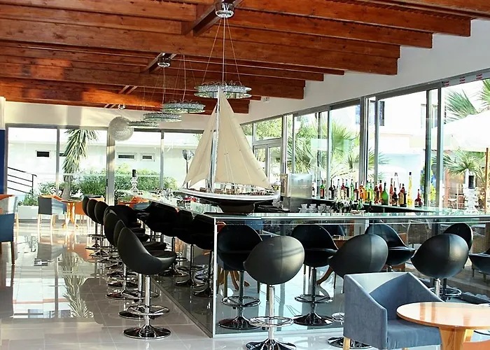 All Senses Ocean Blue Sea Side 4* Petaloudes